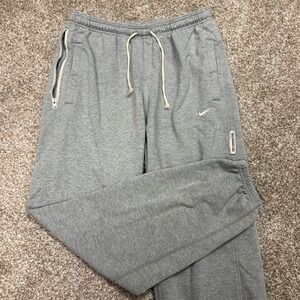 Nike Standard Issue DRI-FIT Gray Sweatpant Joggers Large Tall Modern Performance
